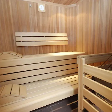 Falkner-14 By Interhome *